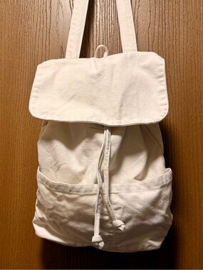LAUDE THE LABEL brand cream white Canvas Drawstring Backpack Tote